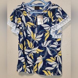 Amana Womens Short Sleeve Leaf Print Blouse Size 3X